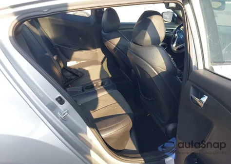 2013 Hyundai Veloster Base W/Black from USA, damaged, VIN KMHTC6AD7DU178975